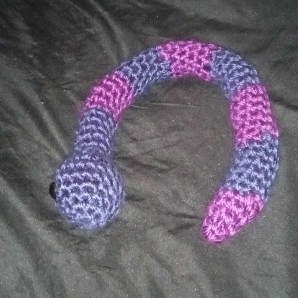 Crocheted snake - Picture 3 of 3